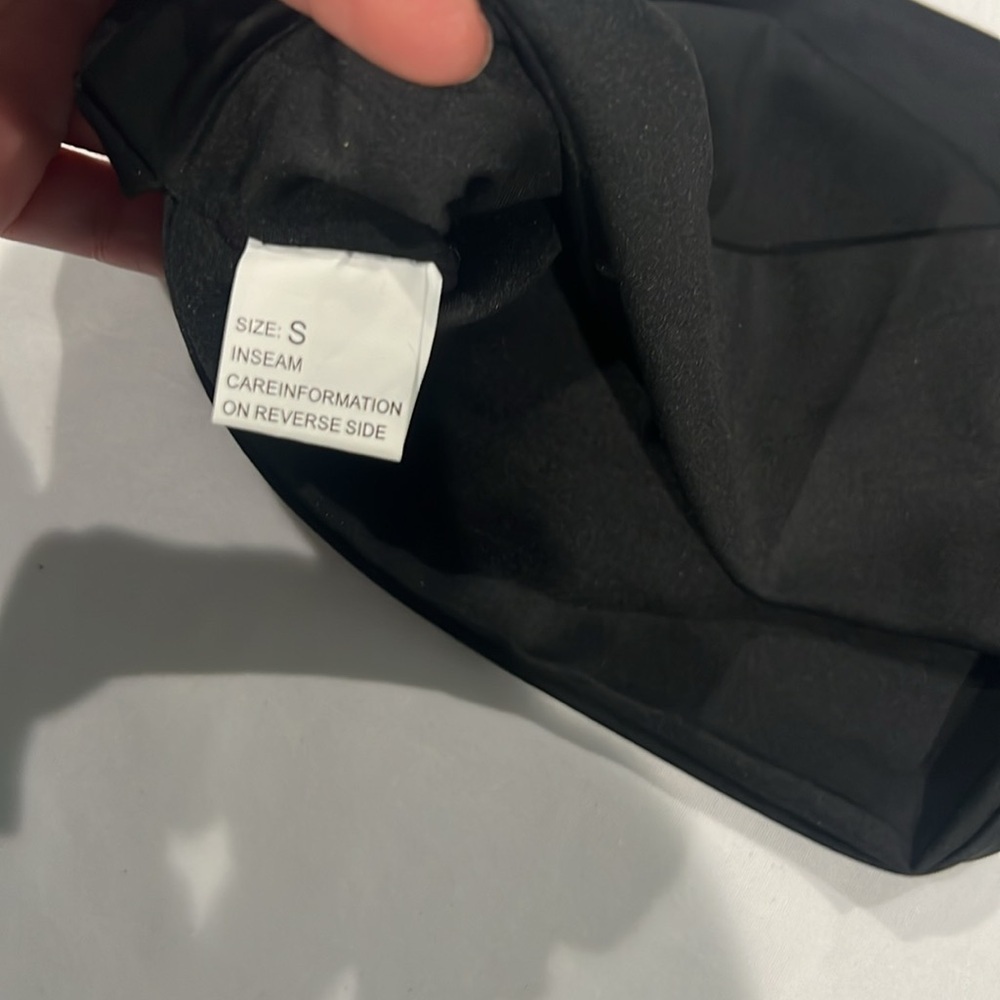 Black crop top. Size small. NWOT. - Picture 2 of 2